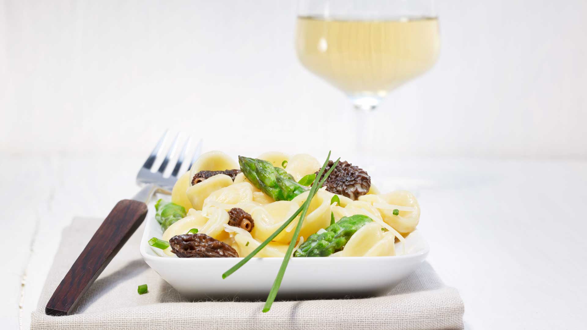 Orecchiette with morels - Emmentaler AOP Switzerland