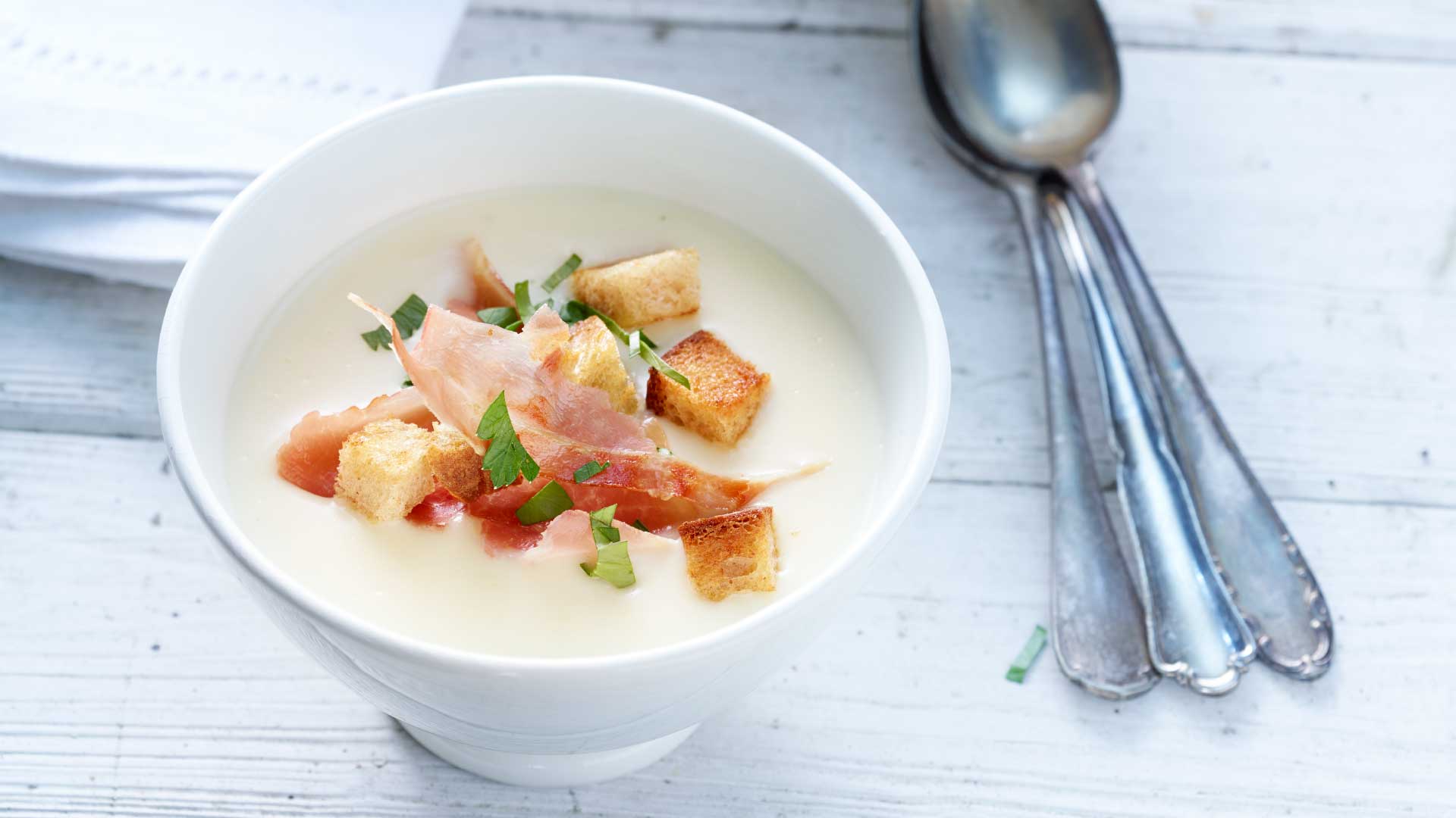 Emmentaler cheese soup - Emmentaler AOP Switzerland