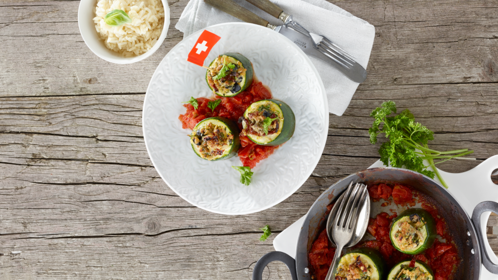 2016 4 Zucchetti mit Kaesefuellung mit FNhnchen Uebersicht 4