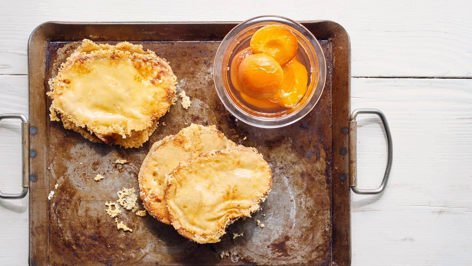 Emmentaler French toast with compote - Emmentaler AOP Switzerland