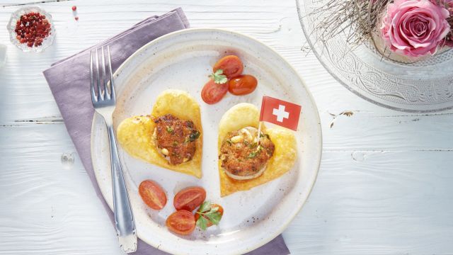Muttertag-Filet-Herzen-mit-Emmentaler-AOP-Tomatenkruste-mit-Faehnchen-b99d1f85-2.jpg