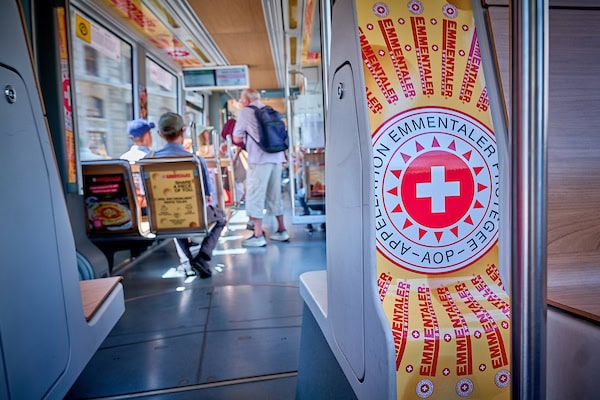 Emmmentaler AOP Tram Basel 2
