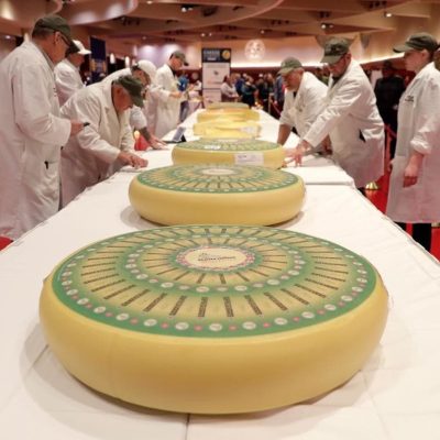 Emmentaler AOP Käse